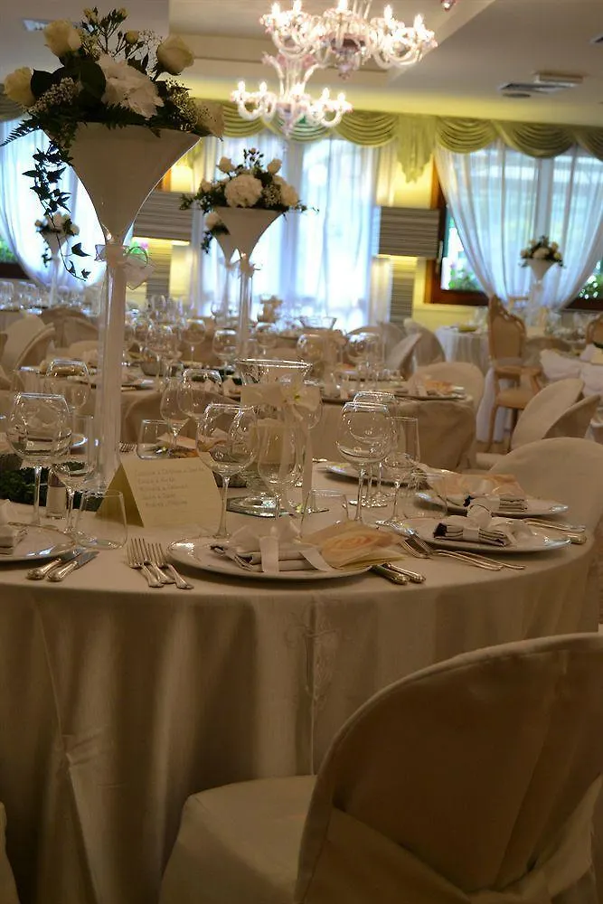 Hotel Ristorante Fior Castelfranco Veneto 4*,
