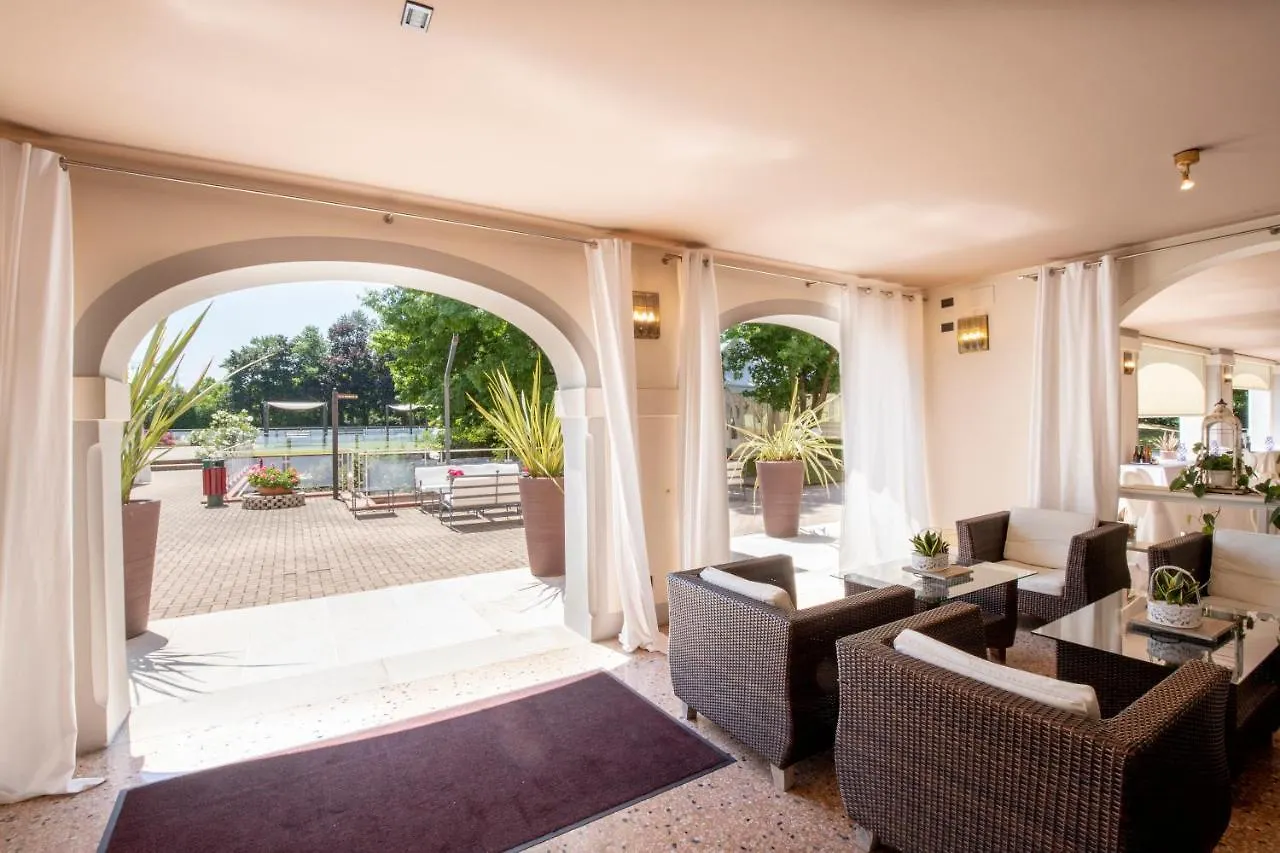 ****  Hotel Ristorante Fior Castelfranco Veneto Italy