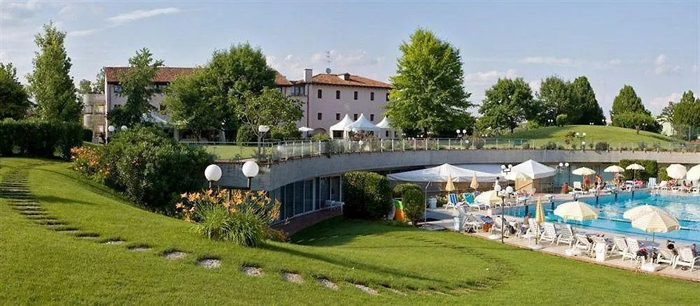 Hotel Ristorante Fior Castelfranco Veneto Italie